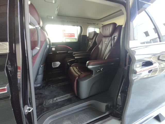 HongQi HQ9 2023 #6 HongQi HQ9 2023 car image #6