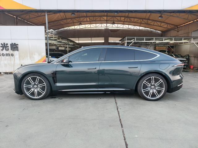 蔚来 蔚来ET9 2025 汽车图片 #6