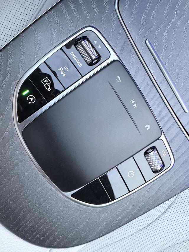 Mercedes-Benz CLS Class 2021 #6 Mercedes-Benz CLS Class 2021 car image #6