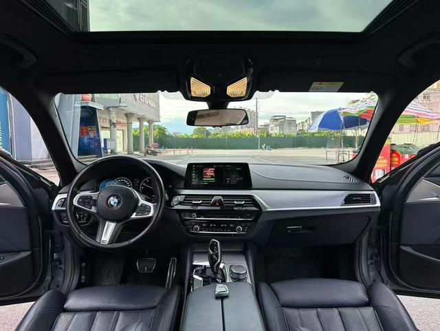 BMW 5 Series (Imported) 2018 car image #6