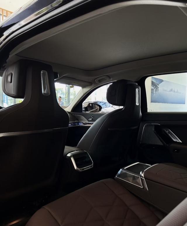 BMW M240i 2024 immagine di auto #6