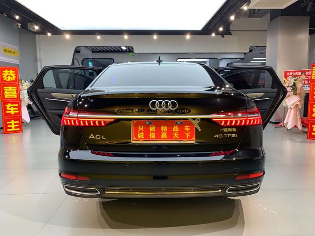 Audi A6L e-tron 2020 immagine di auto #6