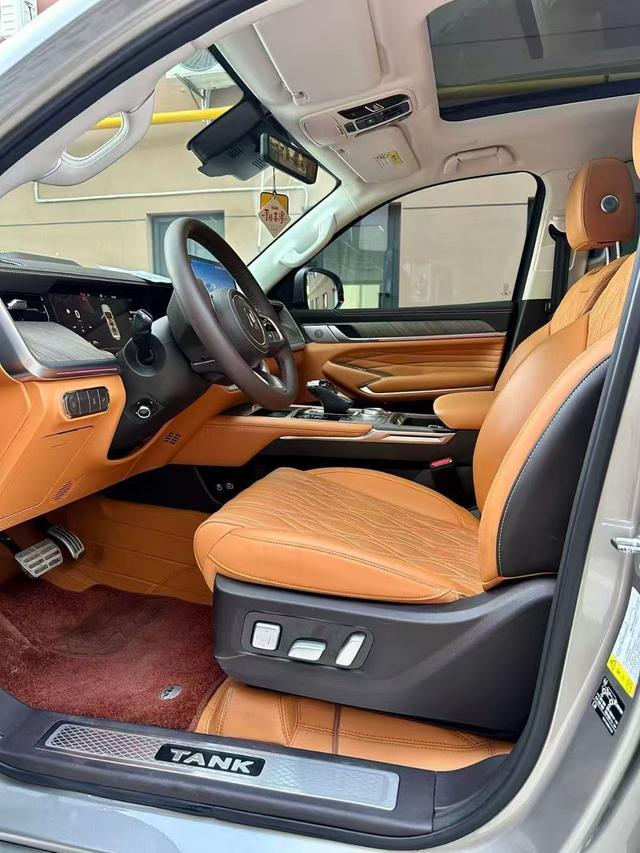 Tank 500 2025 car image #6