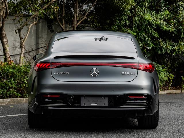 Mercedes-Benz EQS AMG 2024 imagen de coche #6