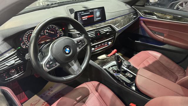 BMW M8 2017 #6 BMW M8 2017 car image #6