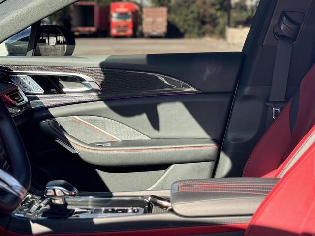 HongQi H6 2023 car image #6