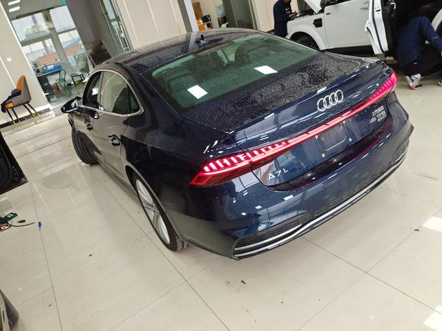 Audi A7L 2024 immagine di auto #6