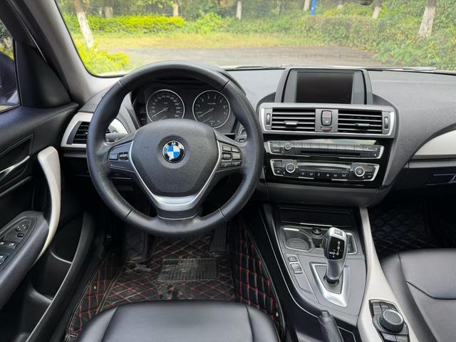 BMW 1 Series (Imported) 2016 car image #6