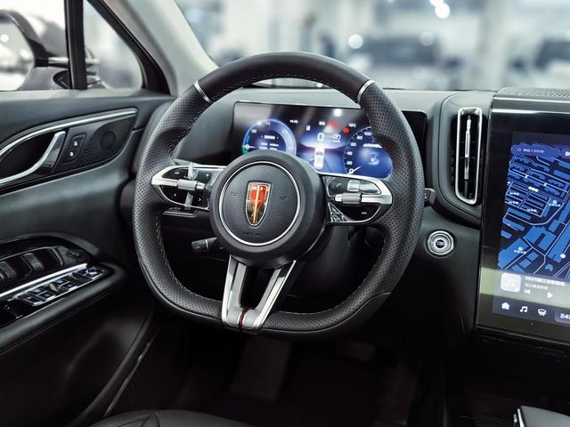 HongQi HS3 PHEV 2024 #6 HongQi HS3 PHEV 2024 car image #6