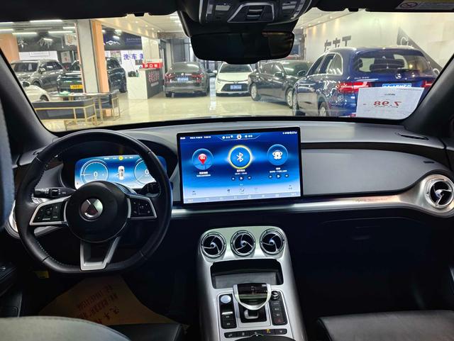 Denza N8 2021 car image #6