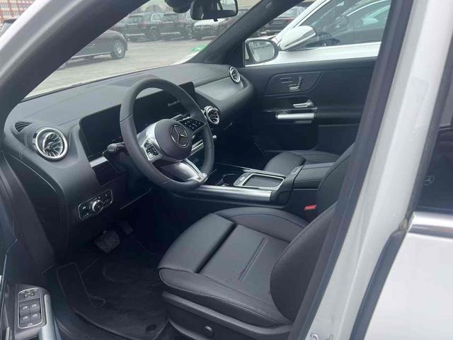 Mercedes-Benz SLK AMG 2025 car image #6