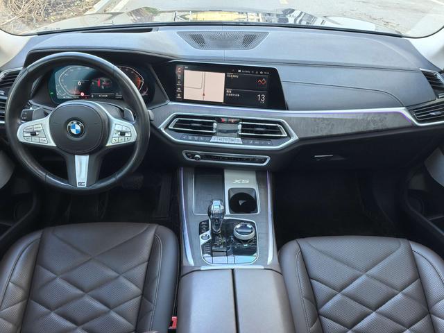 BMW X5 2022 imagen de coche #6