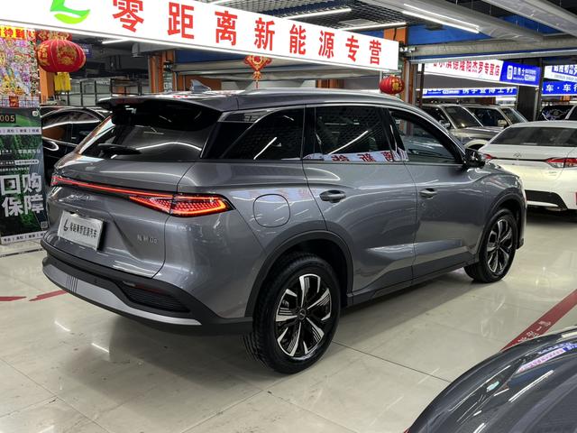 BYD Sea Lion 05 DM-i 2025 car image #6