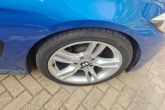 BMW i5 M60 2017 #6 BMW i5 M60 2017 car image #6