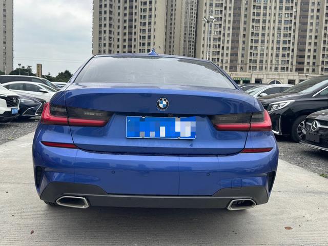 BMW i7 M70L 2020 immagine di auto #6