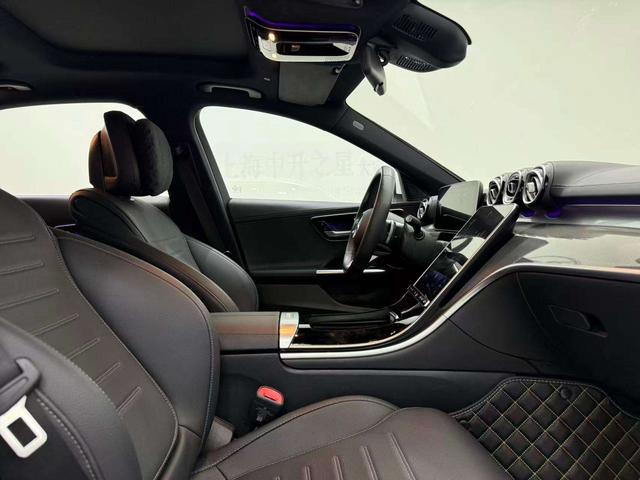 Mercedes-Benz R Class 2023 car image #6