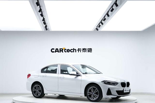 BMW 1 Series 2022 #6 BMW 1 Series 2022 car image #6