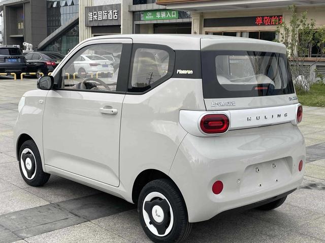 Wuling Hongguang MINI EV 2025 immagine di auto #6