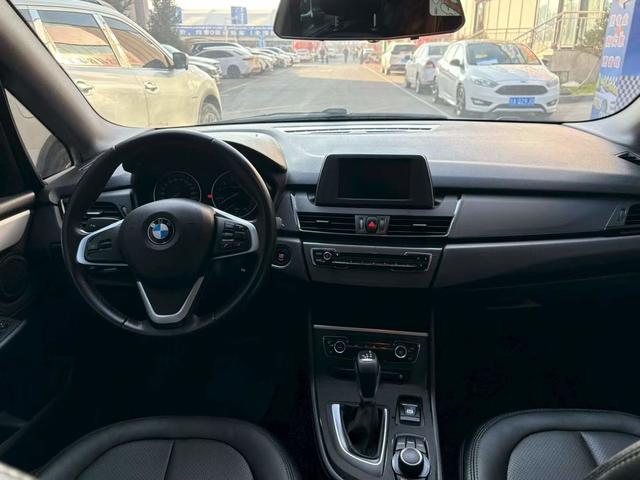 BMW 2 Series Tourer 2018 #6 BMW 2 Series Tourer 2018 car image #6