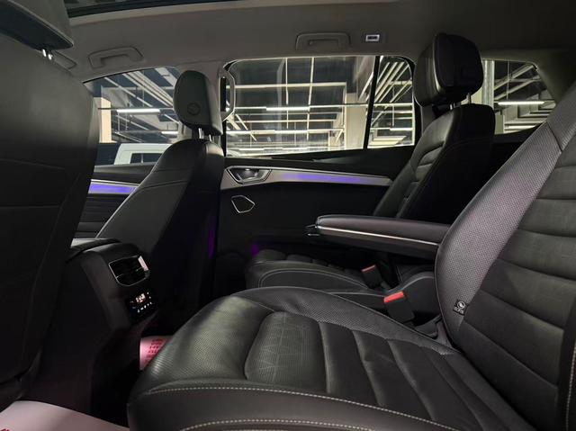 Volkswagen Talagon 2022 car image #6