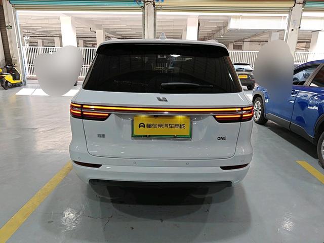 理想汽车 理想ONE 2022 汽车图片 #6