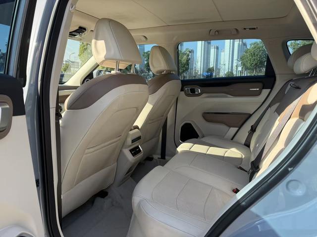 GEELY ICON 2022 car image #6