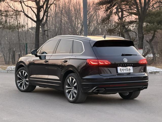 Volkswagen Touareg 2018 car image #6
