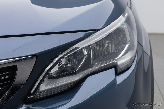 Peugeot 5008 2017 car image #6