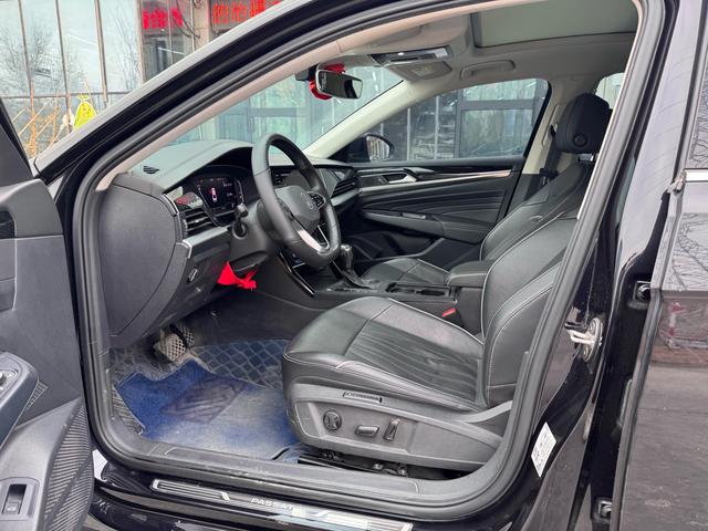 Volkswagen Passat 2021 car image #6