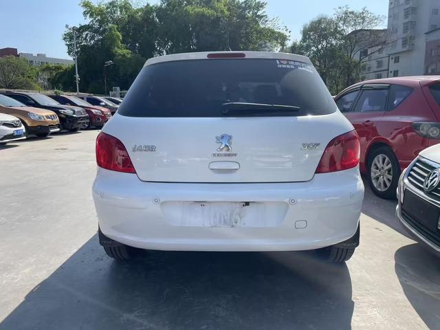 Peugeot 307 2012 car image #6