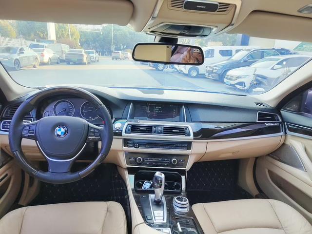 BMW 5 Series 2012 #6 BMW 5 Series 2012 car image #6