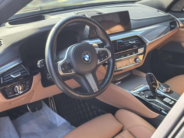 BMW 6 Series GT 2019 car image #6