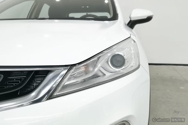 GEELY Emgrand GS 2018 car image #6