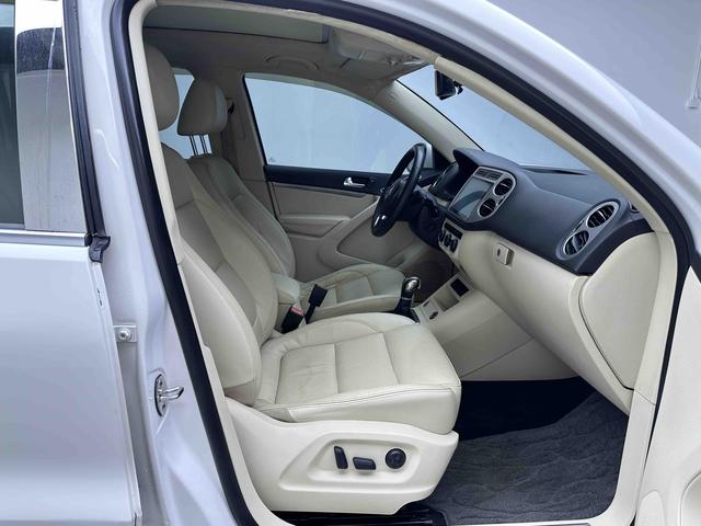 Volkswagen Tiguan 2015 #6 Volkswagen Tiguan 2015 car image #6