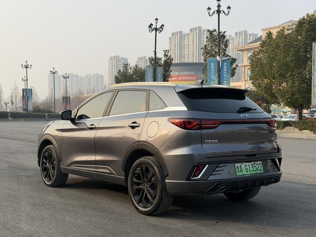 JAC QX PHEV 2024 #6 JAC QX PHEV 2024 car image #6