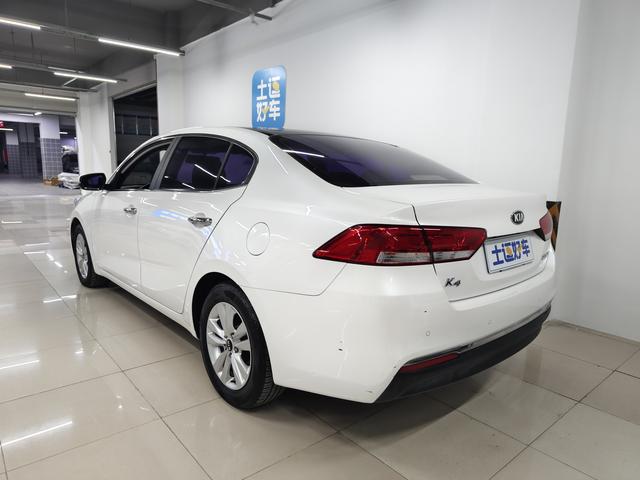 起亚 起亚K4 2015 汽车图片 #6
