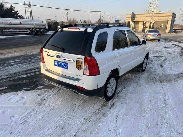 起亚 狮跑 2016 汽车图片 #6