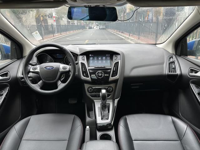 Ford Focus 2013 #6 Ford Focus 2013 car image #6