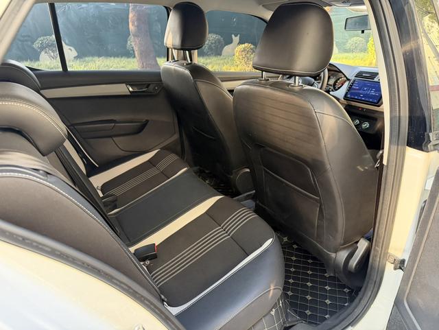 Skoda Fabia 2016 #6 Skoda Fabia 2016 car image #6