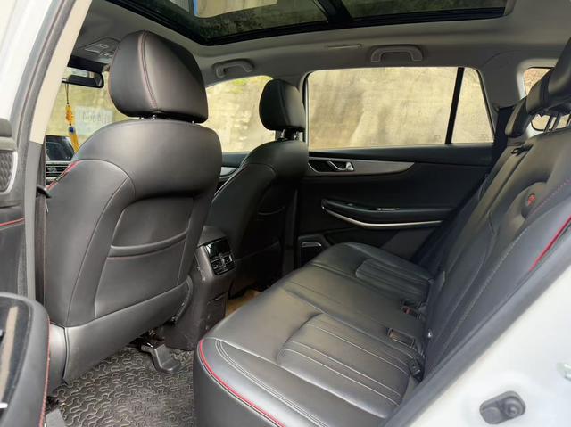 长安 长安CS75 2018 汽车图片 #6