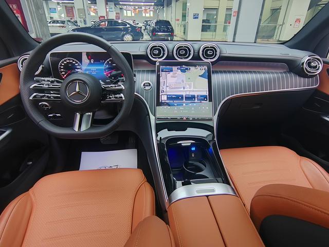 Mercedes-Benz GLC Class 2023 #6 Mercedes-Benz GLC Class 2023 car image #6