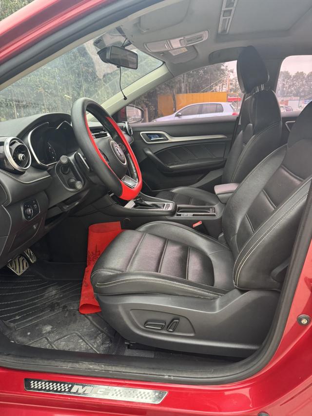 MG 6 2018 car image #6