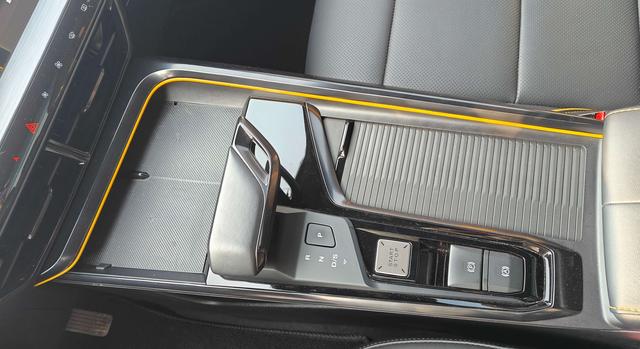 MG 5 Scorpio 2022 car image #6