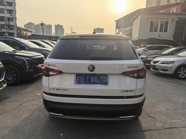 Skoda Kodiaq 2017 car image #6