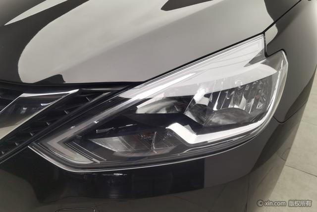 Nissan 2024 car image #6