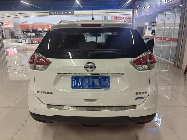 Nissan X-Trail 2016 car image #6