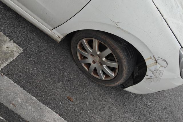 Peugeot 308 2015 car image #6