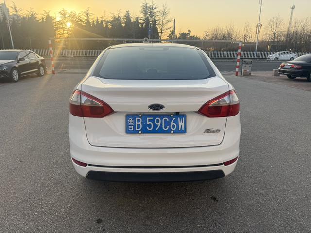 Ford Fiesta 2014 #6 Ford Fiesta 2014 immagine di auto #6