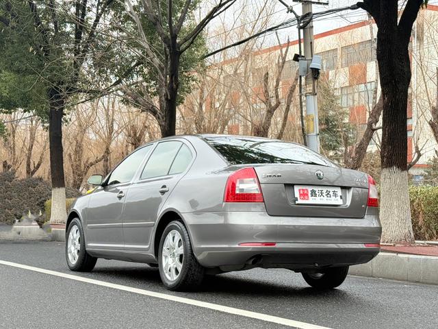 斯柯达 明锐 2010 汽车图片 #6