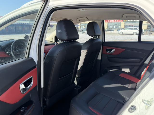 Haval H1 2015 изображение автомобиля #6